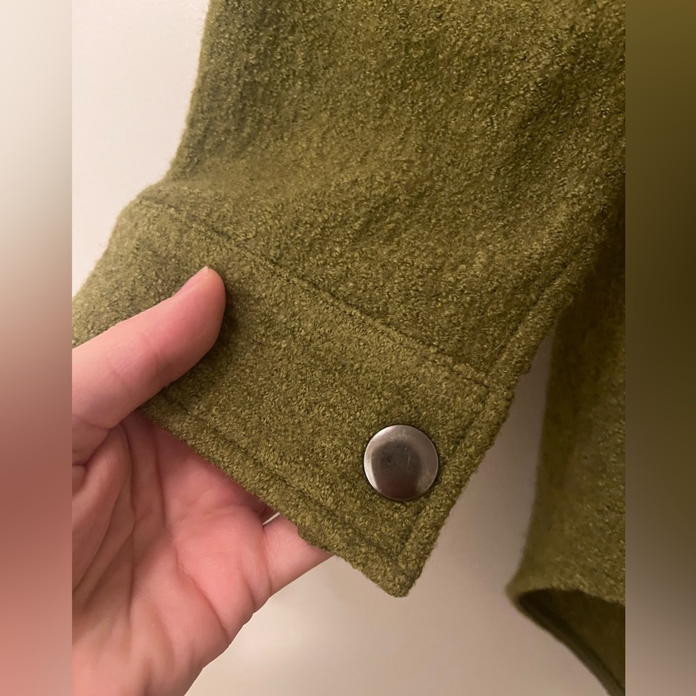 RW&Co Shacket - Picture 4 of 5